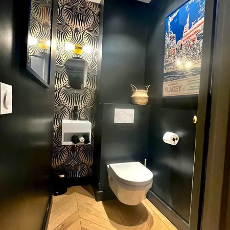 Apartment Cosy A 130 M² Avec Projecteur ! *