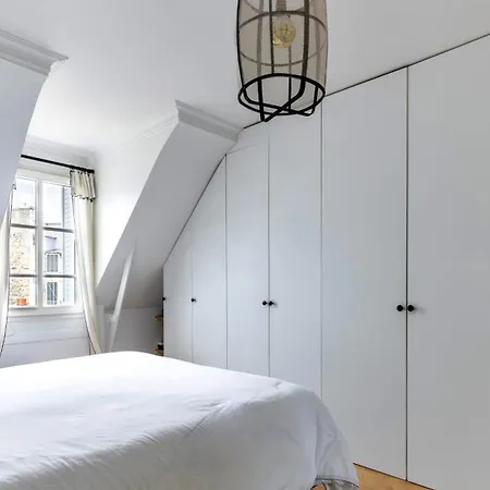 Apartmán Moderne A 130 M² Proche Monceau Climatise